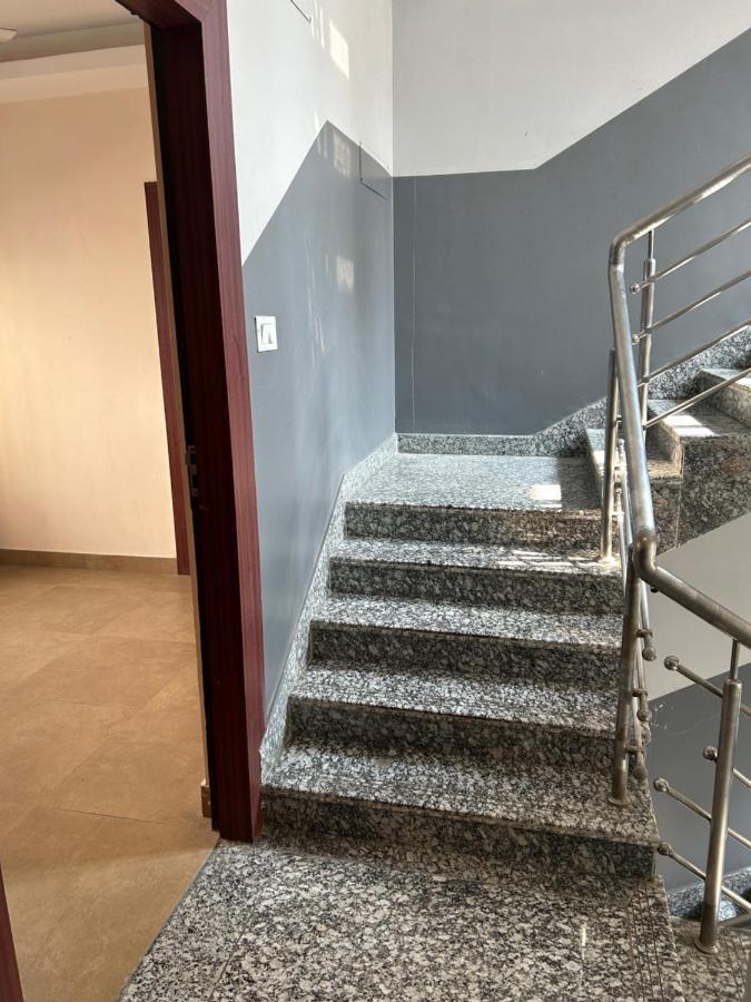 The Aster Enclave Hotel Калькутта Экстерьер фото