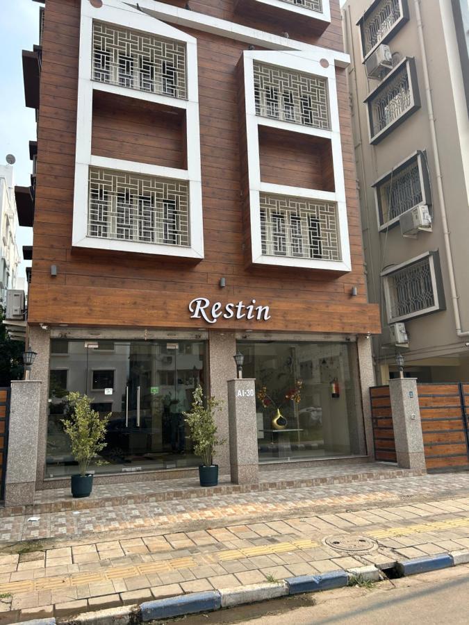 The Aster Enclave Hotel Калькутта Экстерьер фото
